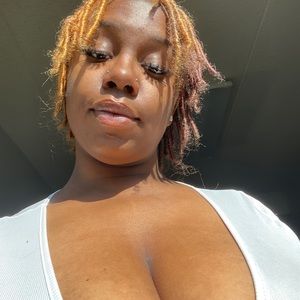 Meet your Posher, Serena